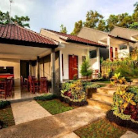 Singgahan Bungalow By Ecommerceloka Toyapakeh Exterior foto